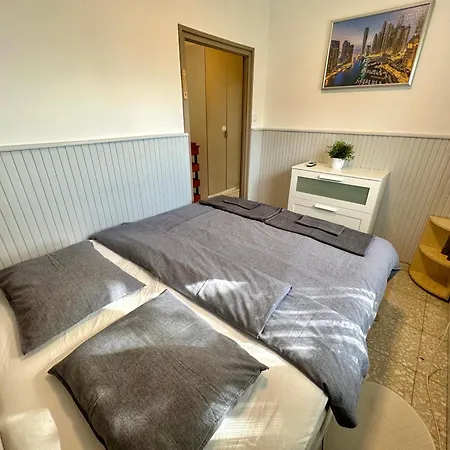 Pálkövei 65. Apartamento *
