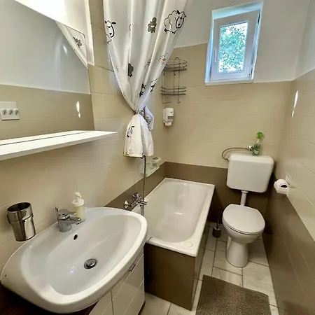 Pálkövei 65. Apartamento Palkove