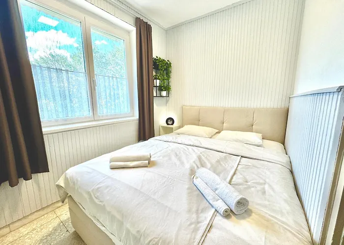 Apartman Pálkövei 65. Pálköve